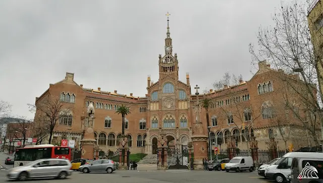 Zwiedzanie Barcelony - zabytkowy szpital