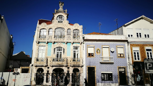 kafelki azulejos w Portugalii