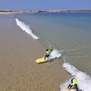 Kurs surfingu w Portugalii