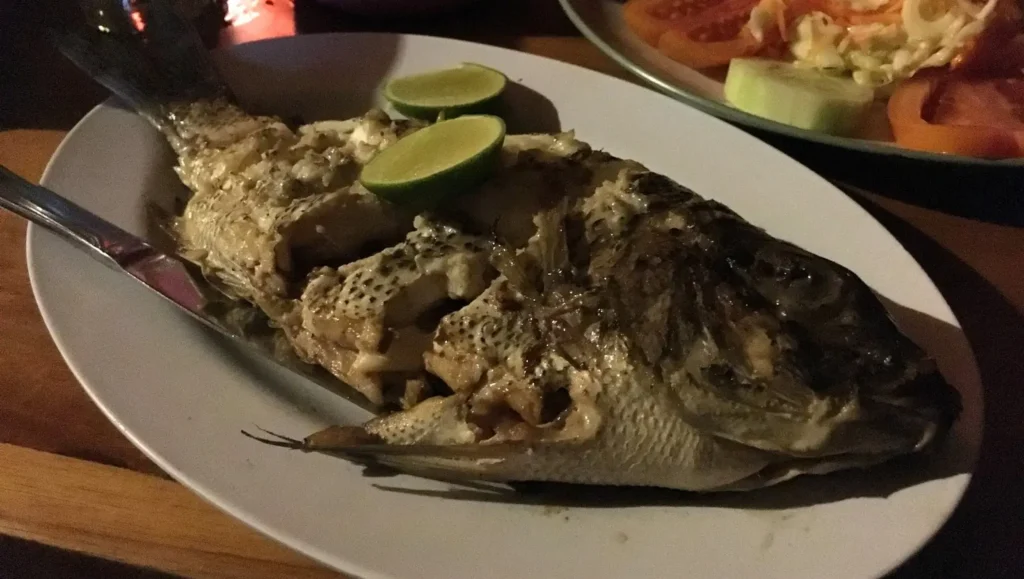 Jedzenie na Bali - świeże ryby i owoce morza
