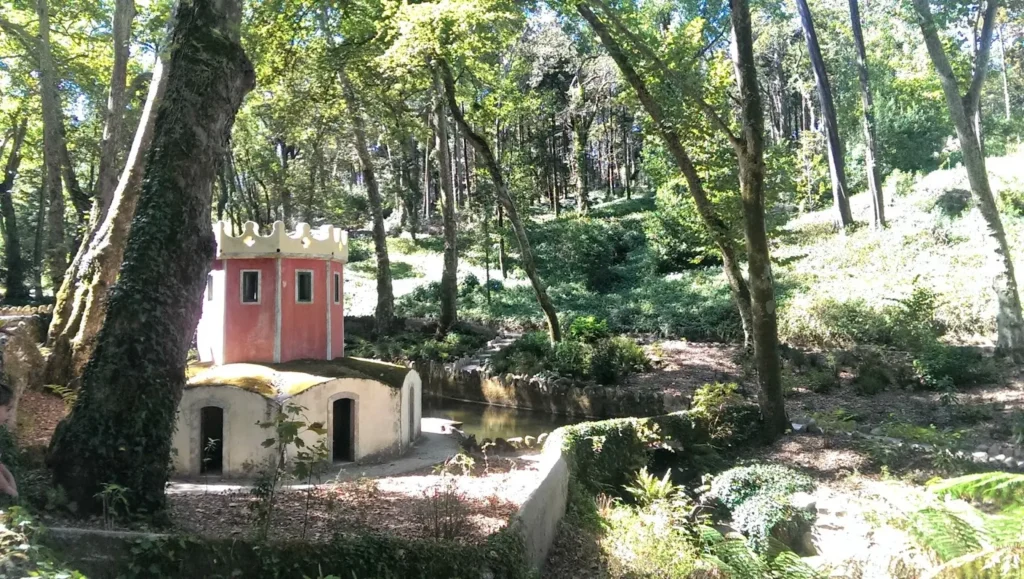 Co zobaczyć w Sintrze - ogród przypałacowy w Palace de la Pena